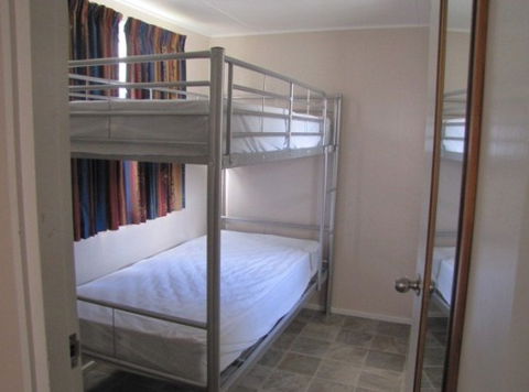 Palm Beach Caravan Park - Tourism Canberra 3