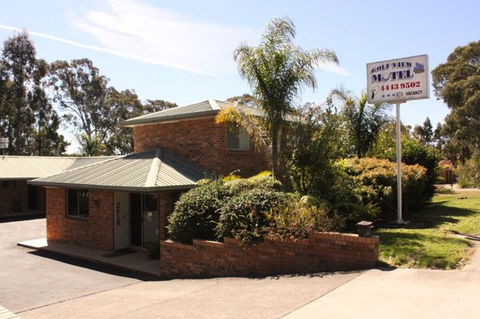 Golf View Motel - Tourism Canberra 0