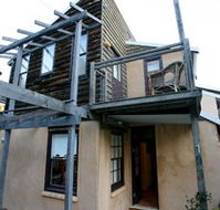 Pamela's Beach House  Studio - Tourism Canberra