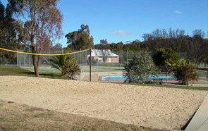 Capital Country Holiday Village - Tourism Canberra 4