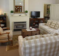 Fleurettes - Tourism Canberra