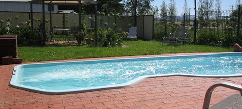 Cardigan Lodge Motel - Tourism Canberra 0