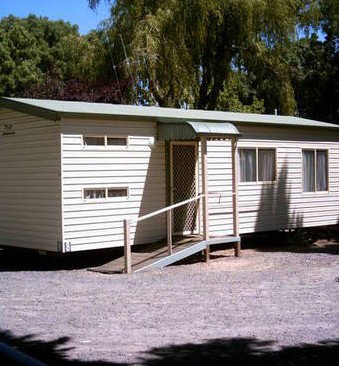 Castlemaine Central Cabin & Van Park - Tourism Canberra 0
