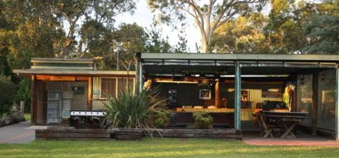 Banksia Park Cottages - Tourism Canberra 1
