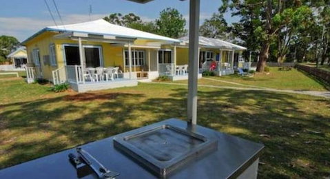 Calm Waters Waterfront Cottages - Tourism Canberra 4