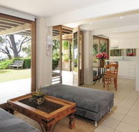 Bungalows on the Beach - Tourism Canberra