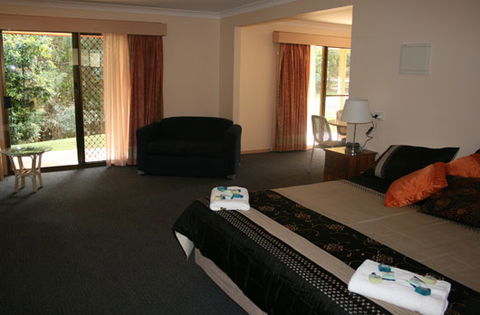 Invercauld House - Tourism Canberra 1