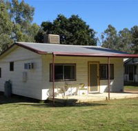 Cockatoo Cottage - Pooncarie - Tourism Canberra