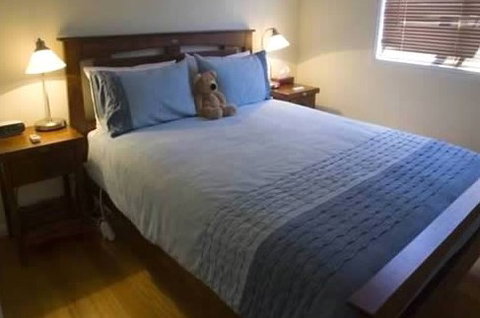 Emaroo Tramway Cottage - Tourism Canberra 1