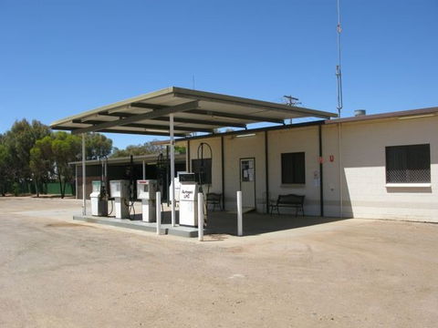 Silverland Caravan Park - Tourism Canberra 2