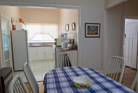 Toddington Cottage - Tourism Canberra 2