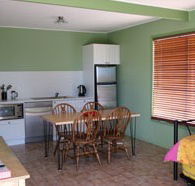 Fossickers Cottages - Tourism Canberra
