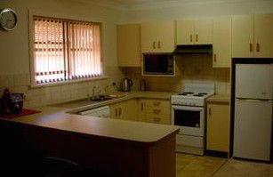 Townhouse Four - Tourism Canberra 2
