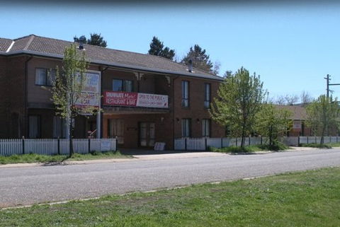 Snowgate Motel - Tourism Canberra 1
