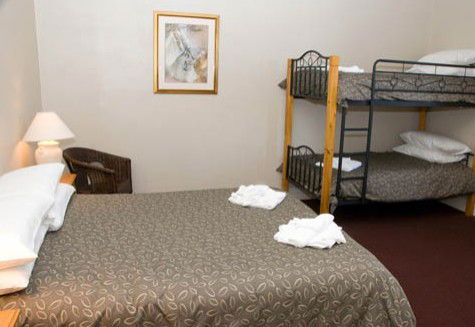 Alpine Hotel - Tourism Canberra 2