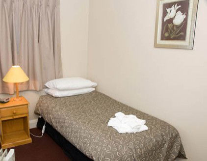Alpine Hotel - Tourism Canberra 4