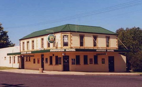 Coffeys Hotel - Tourism Canberra 0