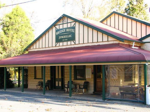 Bridge Hotel At Jingellic - Tourism Canberra 0