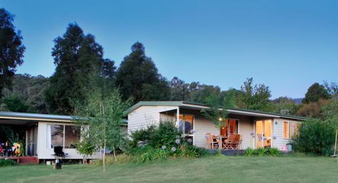 Queens Cottage - Tourism Canberra 0