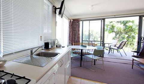 Queens Cottage - Tourism Canberra 2