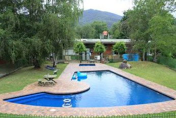Khancoban Alpine Inn - Tourism Canberra 0
