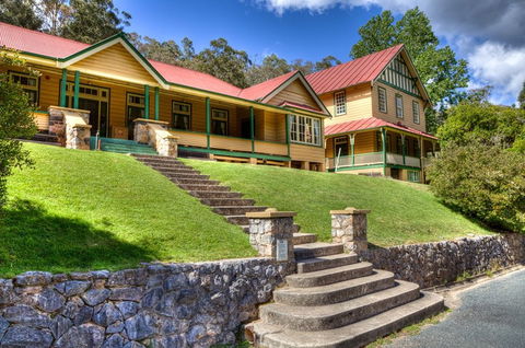 Yarrangobilly Caves House - Tourism Canberra 1