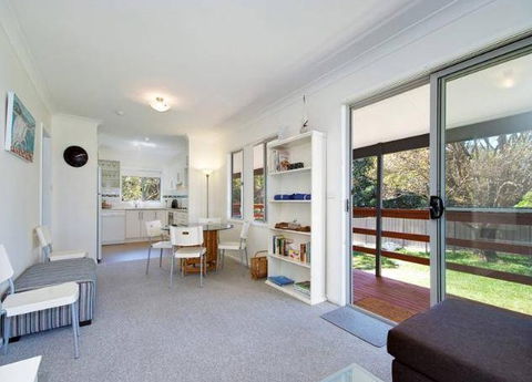 Beach House Fingal Bay - Tourism Canberra 3