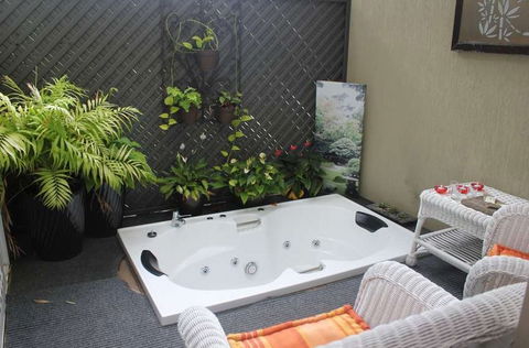 Nelson Bay Bed And Breakfast - Tourism Canberra 3