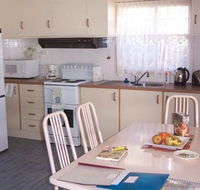 Azalea Cottage - Tourism Canberra