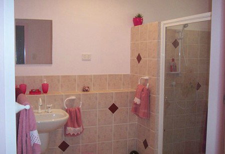 Azalea Cottage - Tourism Canberra 1