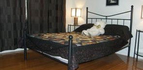 Artisans ...on The Hill Bed And Breakfast - Tourism Canberra 2