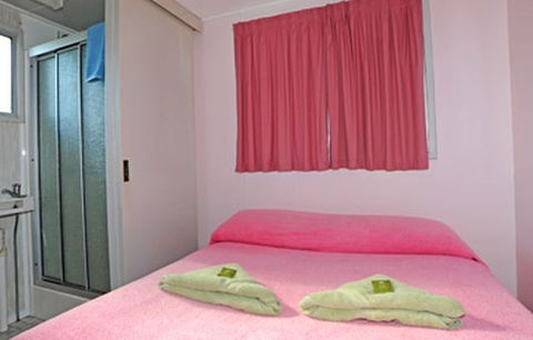 Aukaka Caravan Park - Tourism Canberra 1