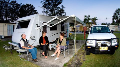 Aukaka Caravan Park - Tourism Canberra 4