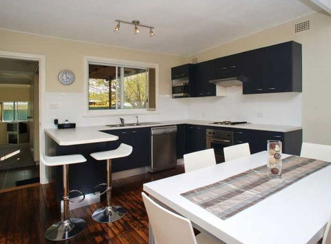 28 Rigney Street - Tourism Canberra 1