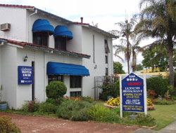 Alabaster Motor Inn - Tourism Canberra 0