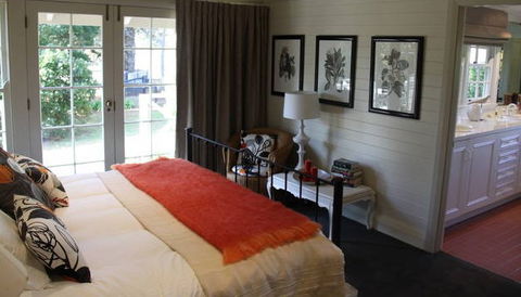 Book Barn Cottage - Tourism Canberra 2