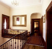 Mandelson's of Goulburn - Tourism Canberra