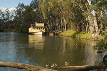 Motel Meneres - Tourism Canberra 1