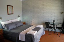 Motel Meneres - Tourism Canberra 2