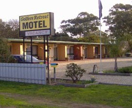 Golfers Retreat Motel - Tourism Canberra 0
