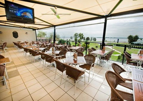 ClubMulwala Resort - Tourism Canberra 4