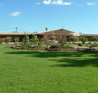 Newell Motor Inn - Tourism Canberra