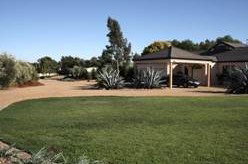 Pebbles Bed And Breakfast - Tourism Canberra 3