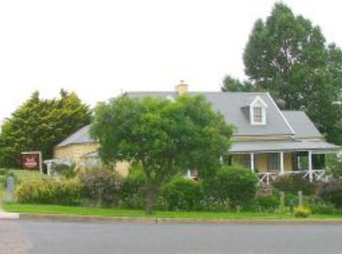 Anglea House Bed And Breakfast - Tourism Canberra 3