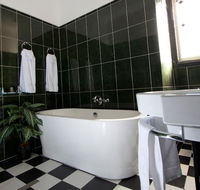 Amore Boutique Bed and Breakfast - Tourism Canberra