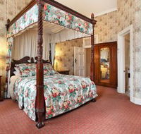 The Old George And Dragon Guesthouse - Tourism Canberra