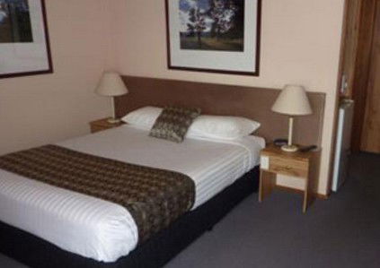 Baybrook Motor Inn - Tourism Canberra 3