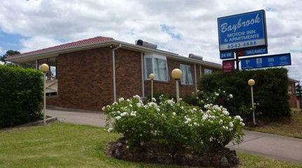 Baybrook Motor Inn - Tourism Canberra 4