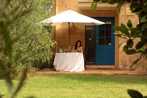 Chez Vous Villas - Tourism Canberra 1