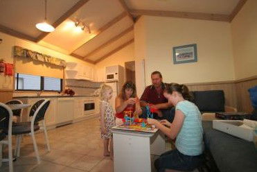 BIG4 Lake Macquarie - Monterey Tourist Park - Tourism Canberra 0